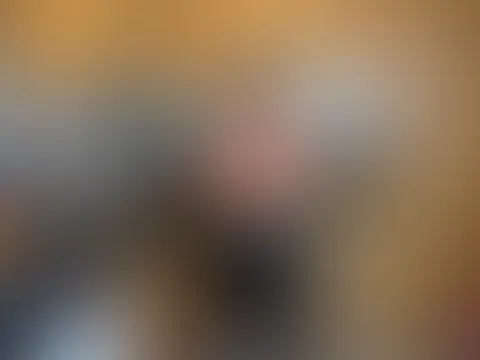 Vom Mitbewohner sitzen gelassen ! F**kst du mich ?