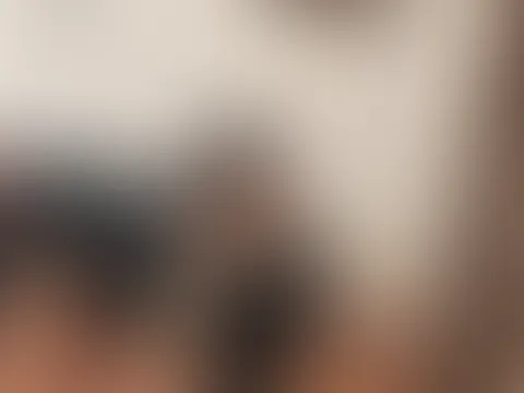 Nackt im Dessou oder in Unterwäsche