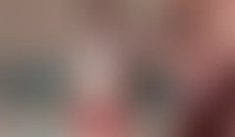 Geile Massage für meine XXL Schamlippen! Meine Körper und auch meine riesigen Lippen bekommen eine geile Massage! Schön in Nahaufnahme das du es auch so sehr genießen kannst wie ich!