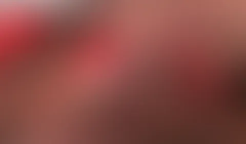 p***y Fingern - im Orangen Bikini 🧡 Missionar- mit Gesicht😳
