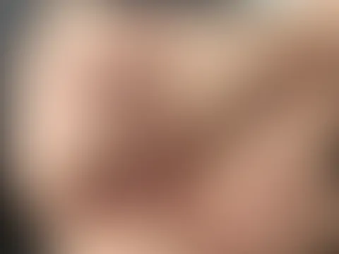 😈