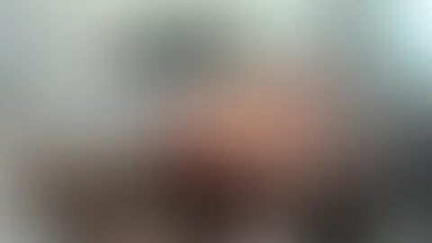 User request: Getting off by masturbating through the nylon