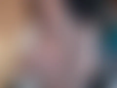 Happy Tittwoch ( . )( . )