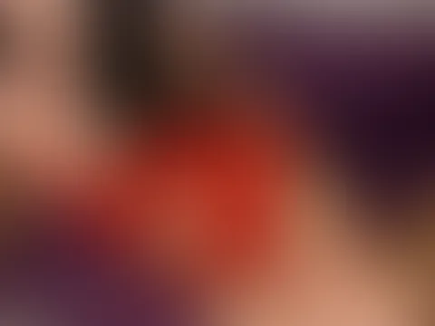 Steht mir das rot ? 🔥💋