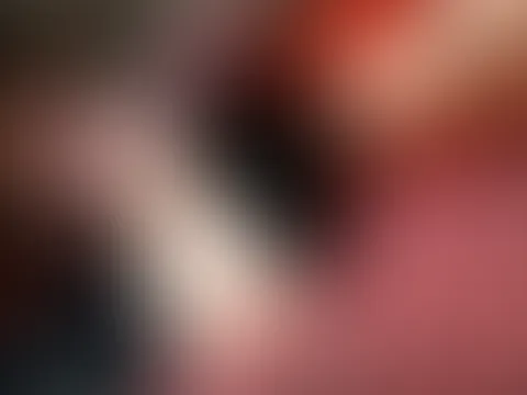 Betrachte es als Privileg, diesen Einblick zu bekommen. Wenn du das ganze Bild willst, musst du tiefer in die Tasche greifen. Zeig mir, was dir dieser Anblick wert ist. 💸⛓️