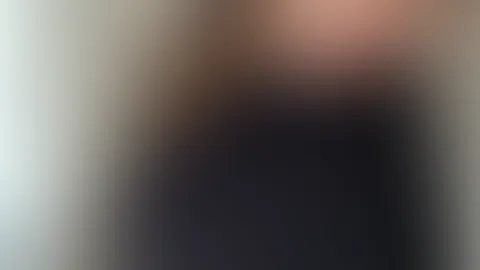 Ich wette, du hast das Bild zweimal angesehen. 😏 Schick mir ein ❤️