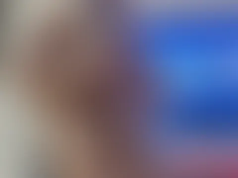 😈