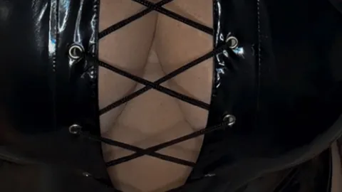 Lack ASMR Lack sieht nicht nur ziemlich gut aus…