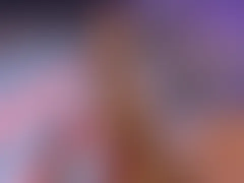 😈