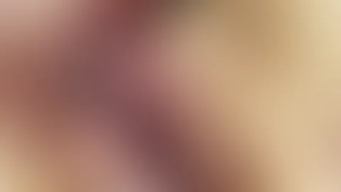Mia’s hot, wet p***y