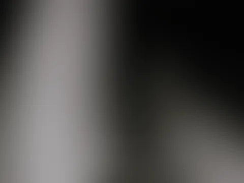 Der Tag ist vorbei… 🌙 Zeit, unter die Decke zu schlüpfen und den Kopf auszuschalten. Schlaf gut. 💋✨