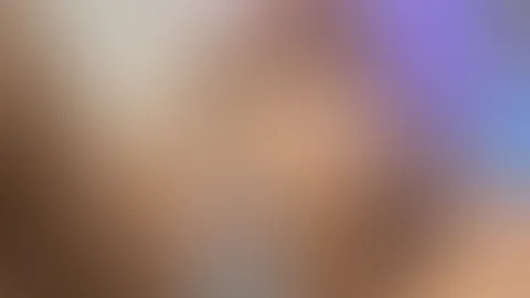 Den Dildo habe ich schon geritten, jetzt ist dein S*****z dran 😍