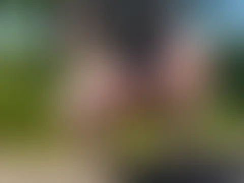 Ich musste so dringend 🥵💦💦 schaust du mir zu ?