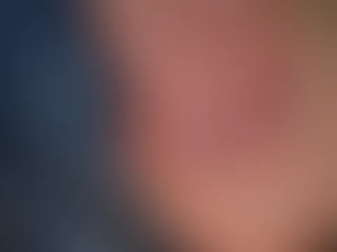 Einen wunderschönen Start in die neue Woche meine Geilen 💋😍😘 Die Hand verdeckt was du eigentlich sehen willst? -> dann hol' dir mein Abo und schreib' mir damit auch gleich kostenlos 🤯💖🥵🤭 #br