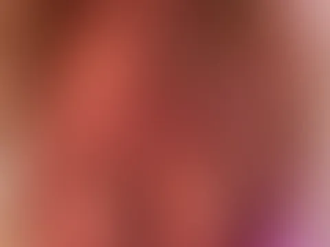 Ich spiele nackt mit meiner Spucke und machs mir selber 👅💦