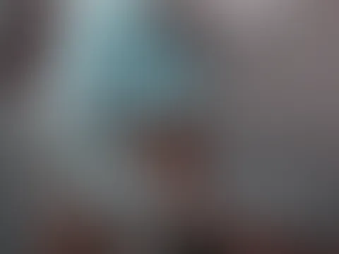 😈