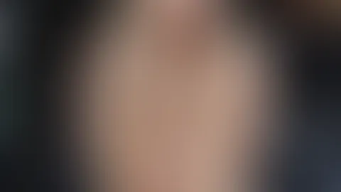 A few nudes for you😏🔥