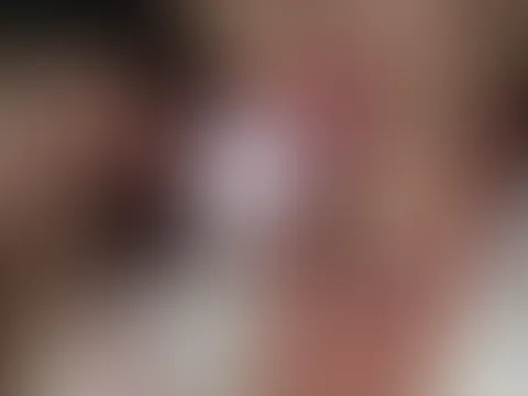 Zeit für die Visite. Ganzkörperkontrolle gefällig?... Dein Puls rast? Warten wir mal ab, bis ich das Licht ausmache..