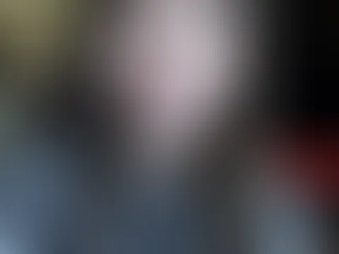 Present my Lips! Mein Kumpel und ich zeigen dir meine Mega großen Schamlippen!