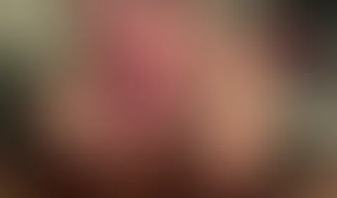 Deepthroat bis mir die Tränen kommen