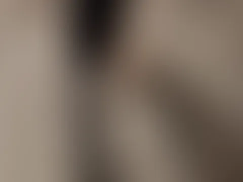 +Overknees und Kuschelsocken + hier bekommst du mich komplett NACKT zu sehen in Overknees und dazu noch Socken an meinen Füßen . 🔥 Ich bin komplett nackt ! Also wenn du auf eine sexy Frau mit geilen