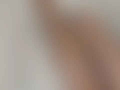 Badewannensession... Und natürlich auch die Beine rasiert. Ich will ja hot aussehen für euch 😏😉 intimere Details im Chat 💋