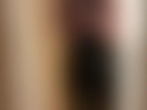 Soll ich das Outfit für den Club anziehen oder eher nicht?