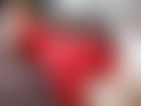 Durchgef**kt und in weißen Chucks aufs Gesicht gespritzt!!!