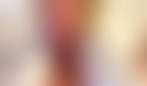 Heiße MILF F***E braucht sahnige Füllung! Sorry der Wunsch kann ich dir nicht erfüllen denn ich bin frisch geduscht, rasiert und liege nass gespielt hier und warte auf meine sahnige Füllung von meinem