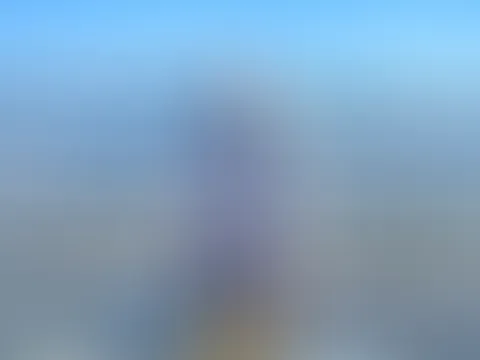 Stell dir vor wir beide wären gemeinsam im Urlaub...es ist noch hell draußen, wie verbringen den Abend am Strand 🥰 Du sagst mir wie es weiter geht😝