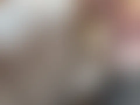 Spaß im Büro 😈 ich hatte keine Lust mehr auf meinen zerkauten Kaugummi, also bekam ihn Finn 🖤