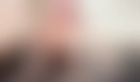 Für alle NS und P**sliebhaber jetzt gibt es was zum einsauen oder schlucken für Euch, und wenn Ihr meine P**se genossen habt könnt ihr mir meine F***e sauber lecken