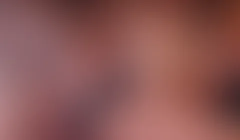 Bierflasche in F***e gerammt Teil 1