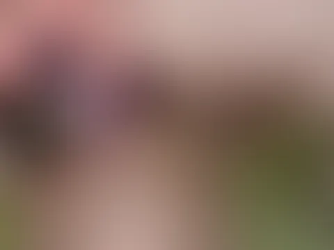 Ich f**ke meinen Po in der Badewanne mit einem großen Vibrator und komme durch einen klitoralen Orgasmus – in Nahaufnahme.