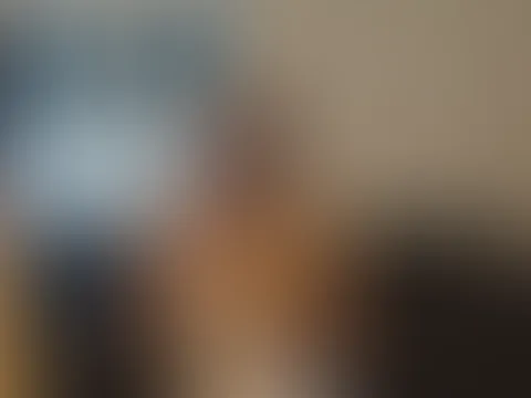 Feuchter Orgasmus im Wohnzimmer 💦🍆