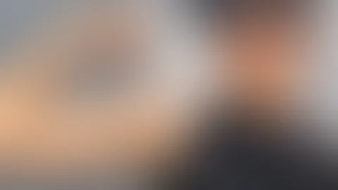 Deine Lieblings-Muskel-Mami hat gerade ihre Muskeln für dich spielen lassen.