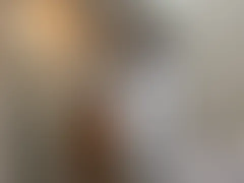 Meine Haut ist so unfassbar weich geworden, seitdem ich mich nach dem Duschen regelmäßig mit Kokosöl einreibe. Wow und dieser Duft noch dazu....😮‍💨💦💋