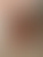 Hatte neulich erst die Pediküre hinter mir ;) da hab ich gleich ein paar neue Fußbilder gemacht ;)