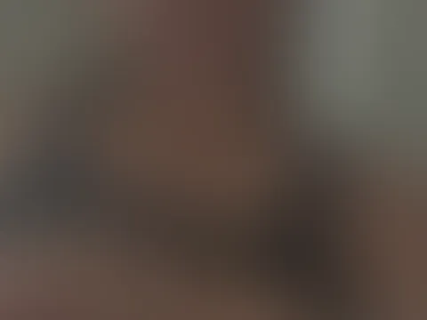 Wie ich meine Brüste hier geil knete 🥰🥵😈