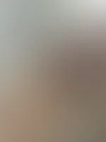 Nackt Selfies ganz natürlich vor dem Spiegel