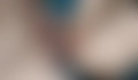 Meine aufgepumpte M****i wird bespritzt!