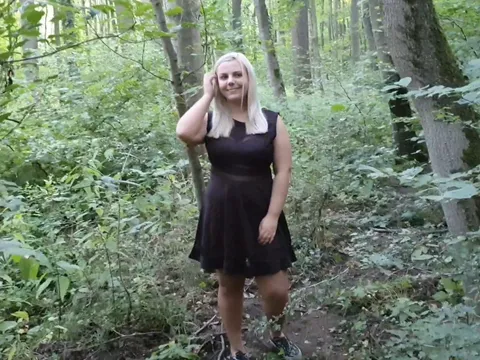 2x Natursekt im Wald