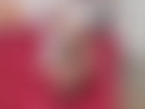 Der Montag hat eine seltsame Aura... vielleicht liegt's daran, dass du mir im Kopf herumspukst ✨😌