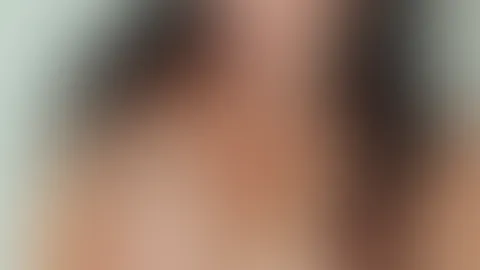 Boobs Out