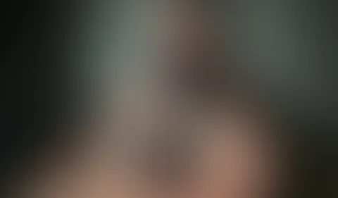 Perfekter Handjob: Verwöhnprogramm für seinen großen S*****z! Meine größte Schwäche: große S******e... ich LIEBE große S******e! :D Diesen BWC (Big White Cock) hab ich anfangs mit Handschuhen g******t