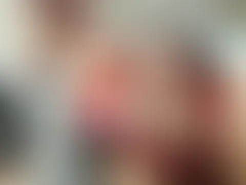 Filmeabend mit Lush 😘 allein auf der Couch heute ☺️ schau Mal in den Preis 🤫 lässt du mich auslaufen? Bekommst natürlich auch was geiles 😈