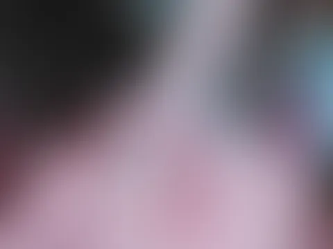 Ich würde mich jetzt gerne auf deinen harten S*****z setzen 🥵🤤