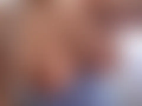 Magst du meine neuen Fotos? Was gefällt dir am meisten an mir? Ich würde mich so freuen, wenn du mir schreibst… ich warte hier auf dich.