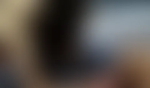 Wir müssen beim F**ken leise sein, damit meine Mitbewohner uns nicht hören! (Englisch) POV
