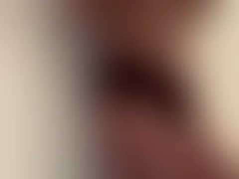 Heißer Bunny in Hipster und Nylon 😋🔥